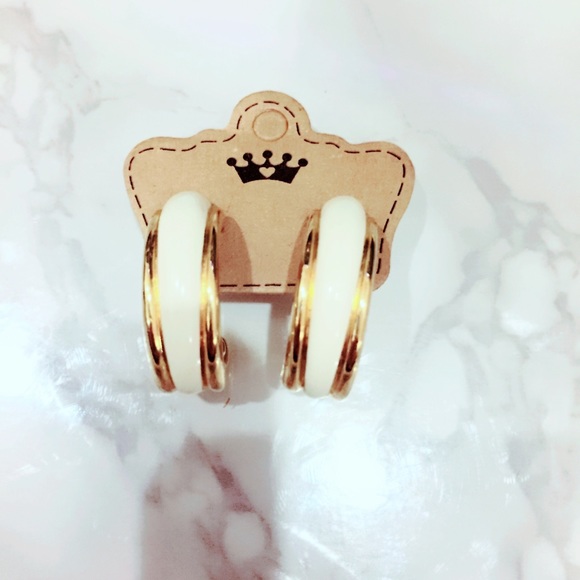 Cream and Gold Hoop Earrings - Picture 4 of 4